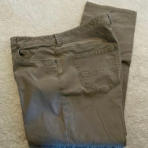 Tommy Bahama 36 x 30!  Like new!  Awesome pair of chinos!